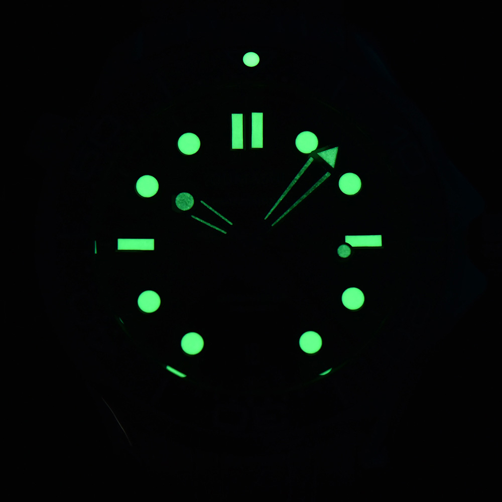 Montre pour hommes avec affich - Stainless Bracelet Diver avis et prix